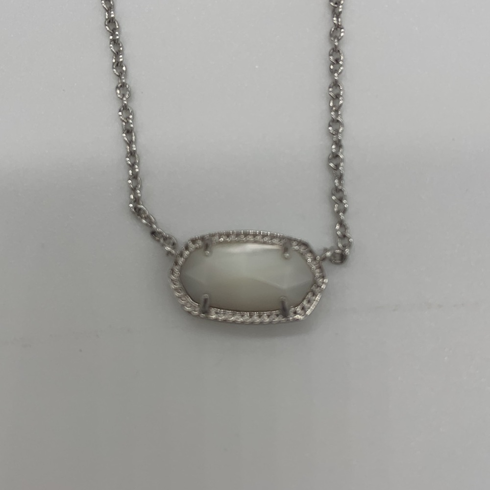 NWT Kendra Scott Elisa necklace silver Ivory Mother of Pearl - Picture 4 of 4